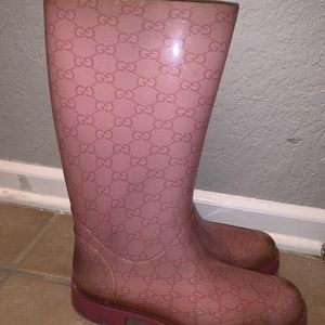 Women's Gucci rain boots. Used condition